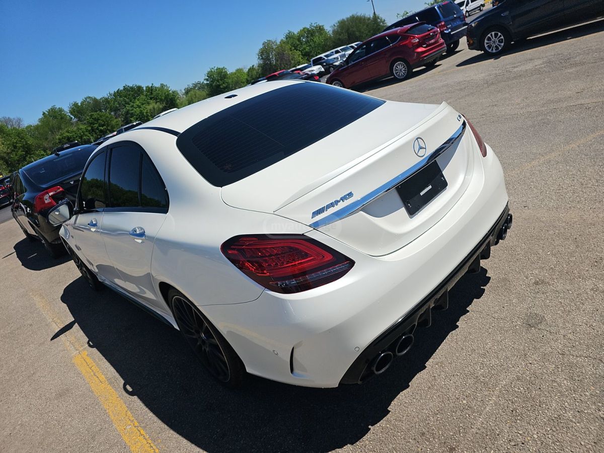 Mercedes-Benz C 43 AMG - фото 4