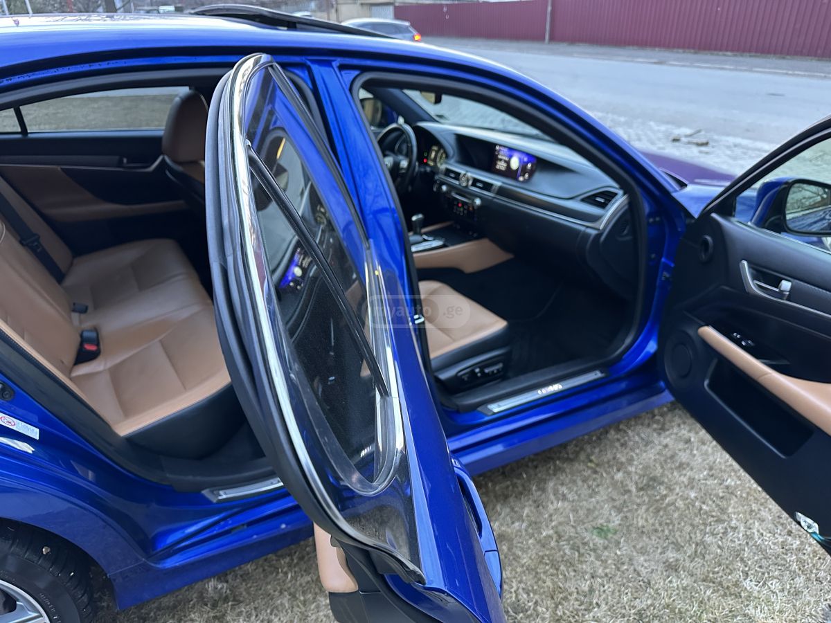 Lexus GS 350 - фото 10