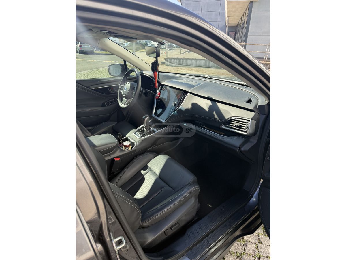 Subaru Outback - фото 6