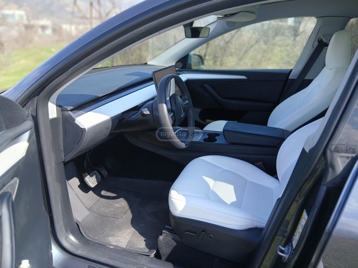 Tesla Long range dual motor — миниатюра 6