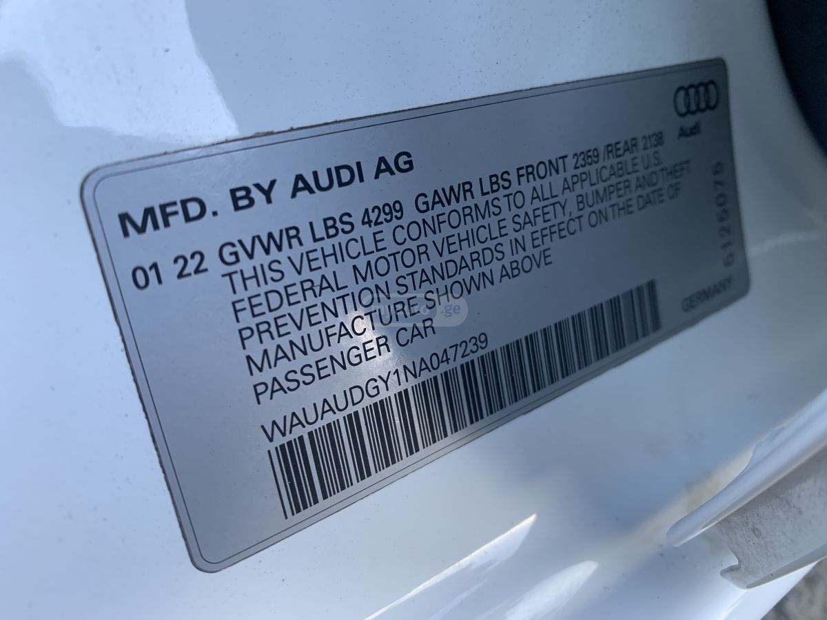 Audi A3 - фото 13