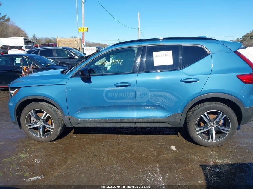 Volvo XC 40 2024 — миниатюра 12