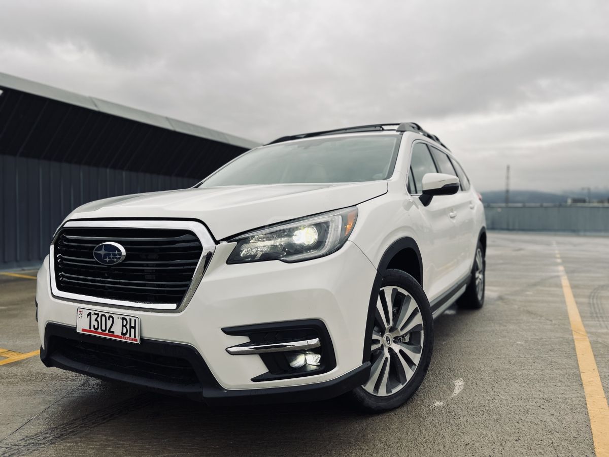 Subaru Limited All-Wheel Drive CVT — миниатюра 3