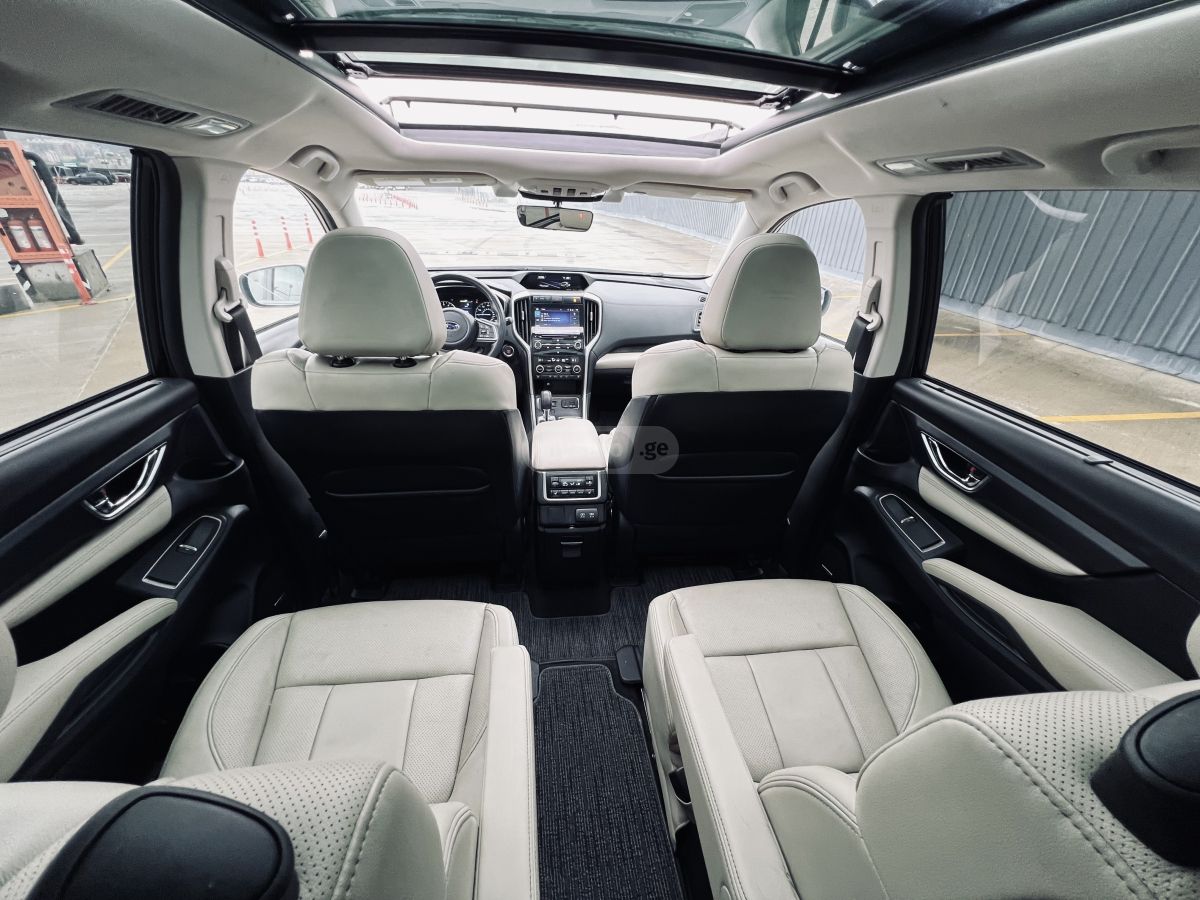 Subaru Limited All-Wheel Drive CVT — миниатюра 8