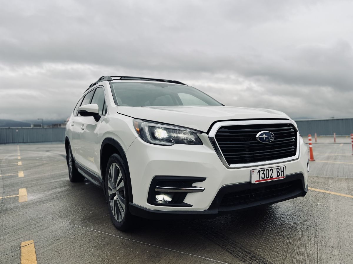 Subaru Limited All-Wheel Drive CVT — миниатюра 9