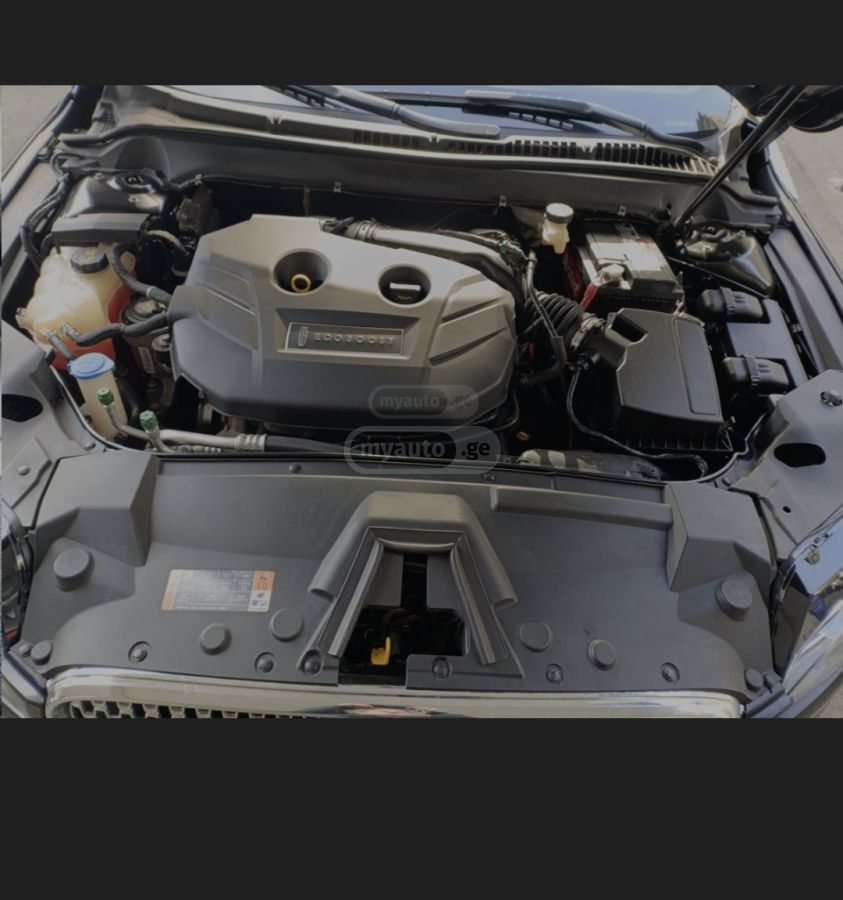 Lincoln MKZ - фото 8