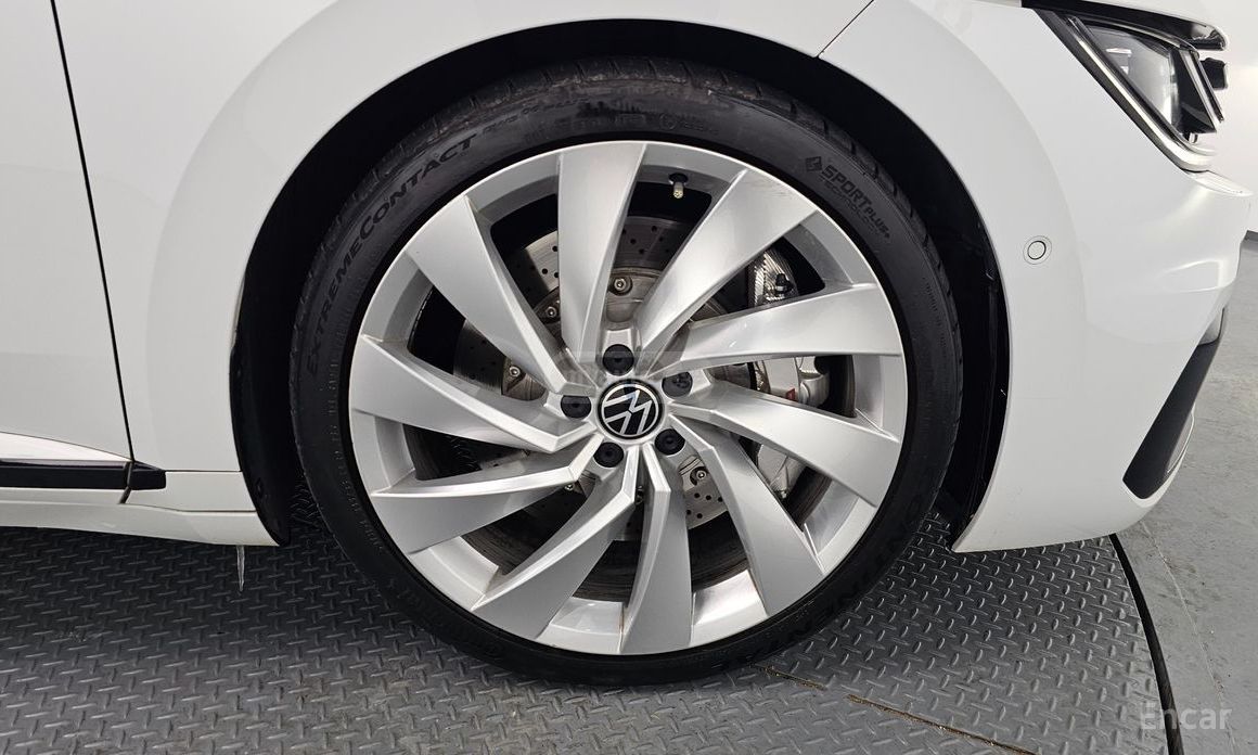 Volkswagen Arteon - фото 5