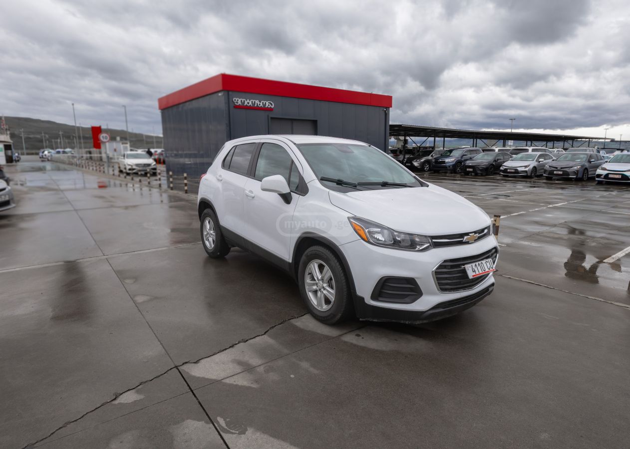 Chevrolet Trax - фото 3