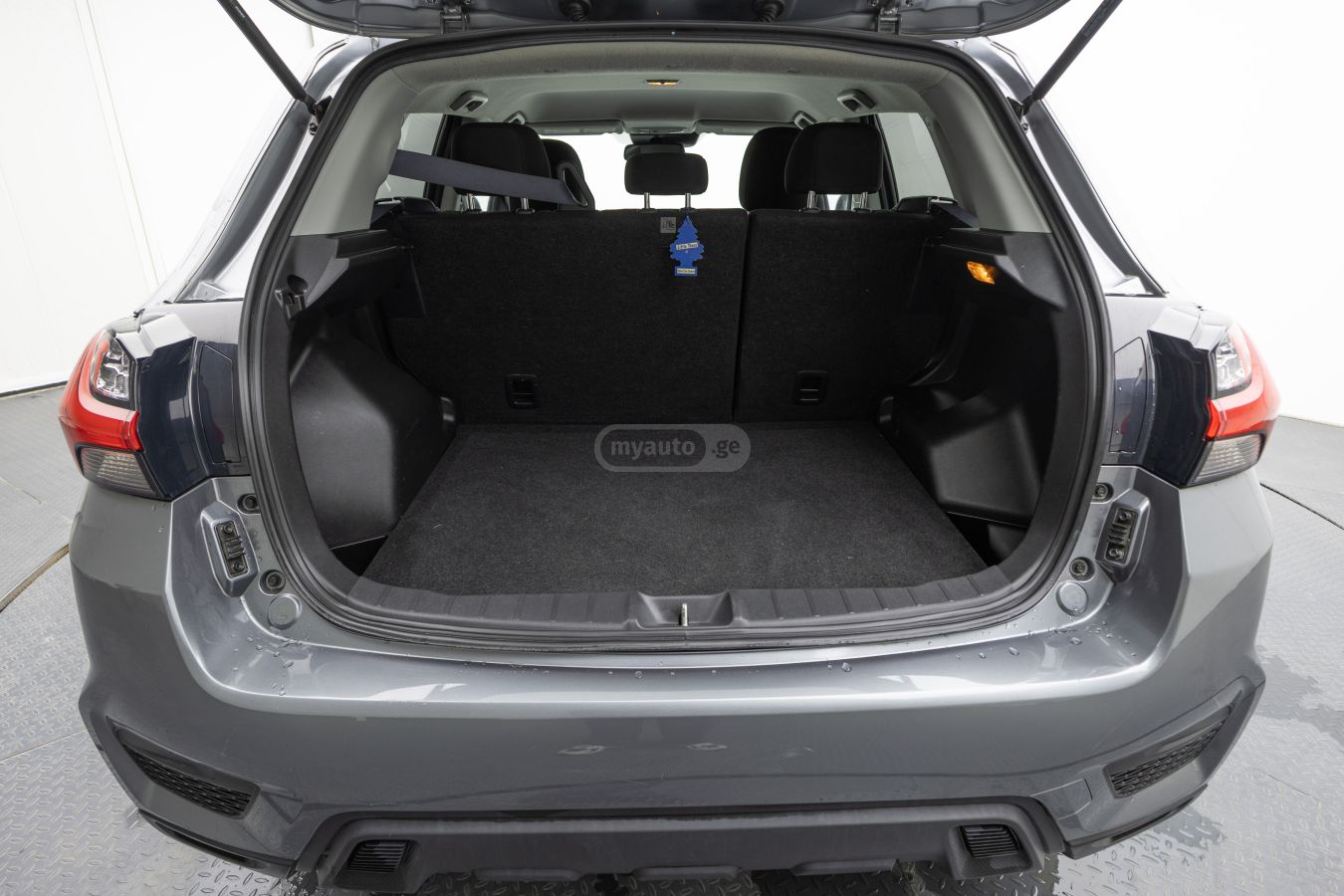 Mitsubishi Outlander - фото 7