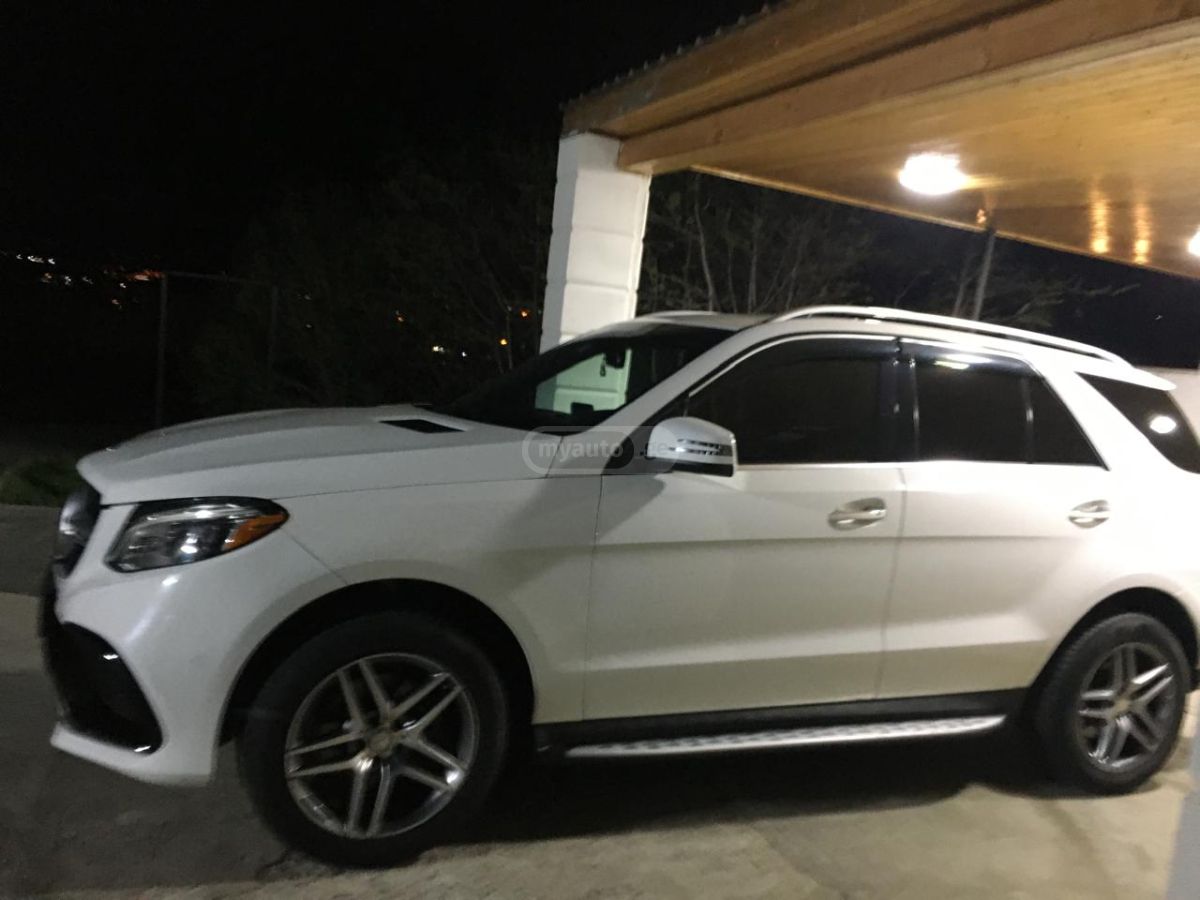 Mercedes-Benz GLE 350 - фото 3