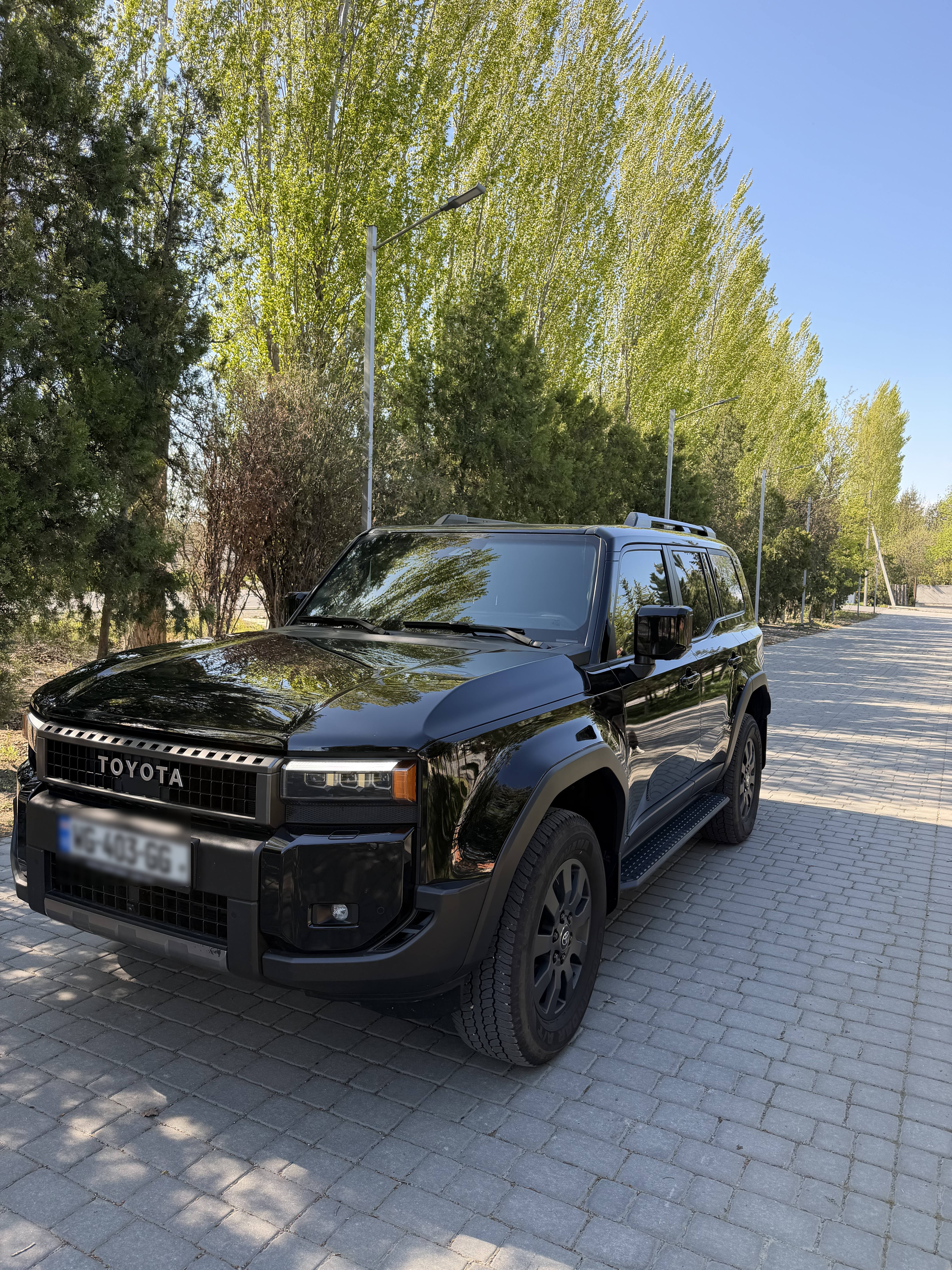 Toyota Land Cruiser Prado - фото 3