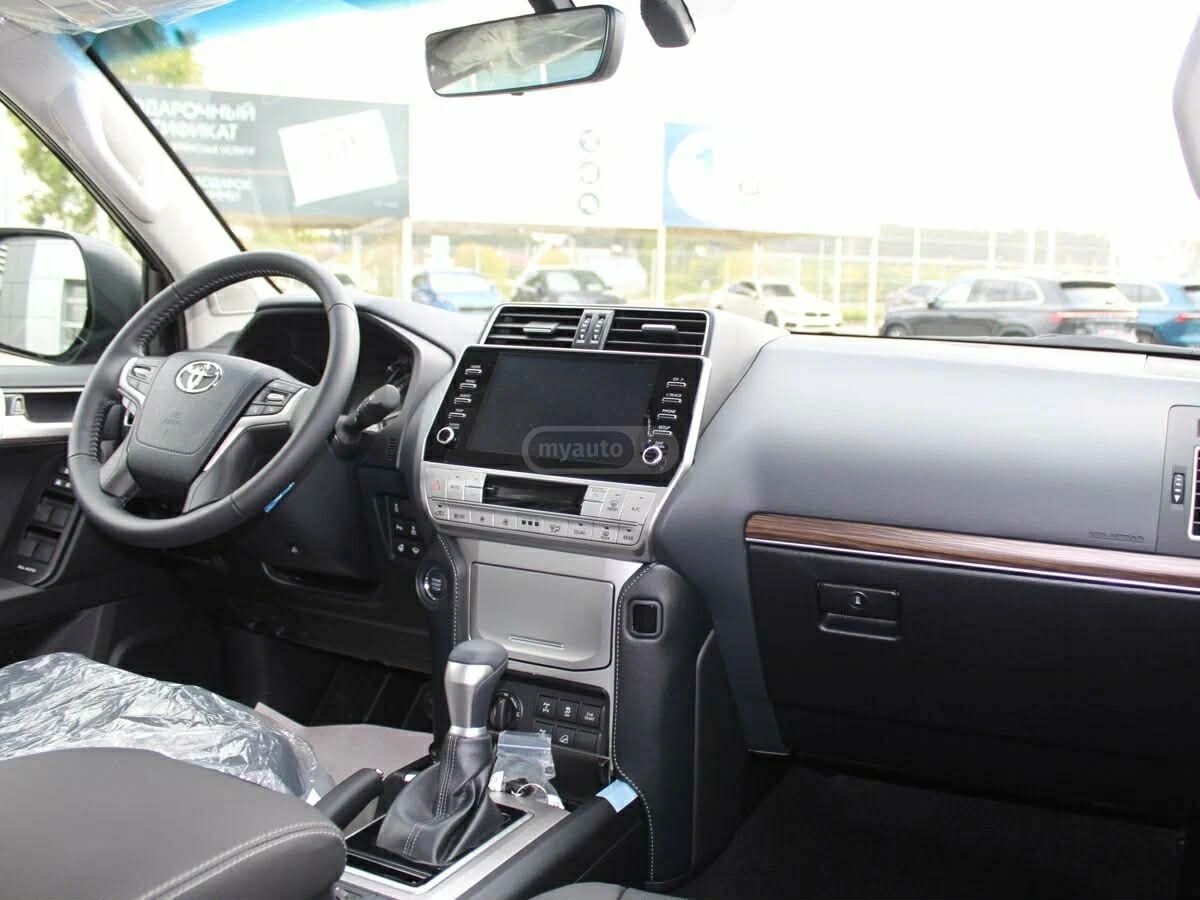Toyota Land Cruiser Prado - фото 4
