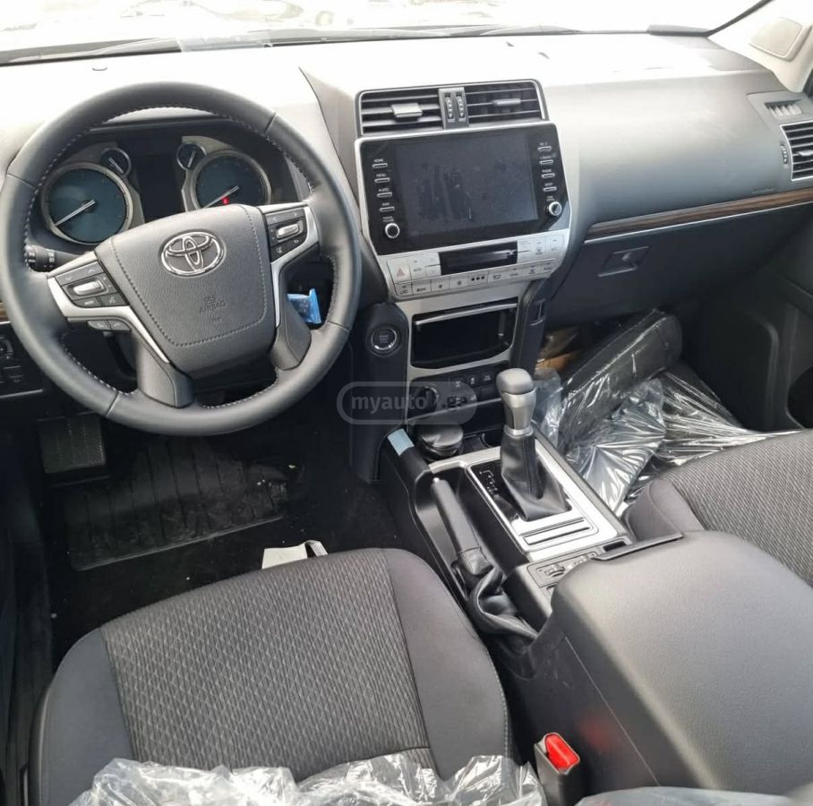 Toyota Land Cruiser Prado - фото 7