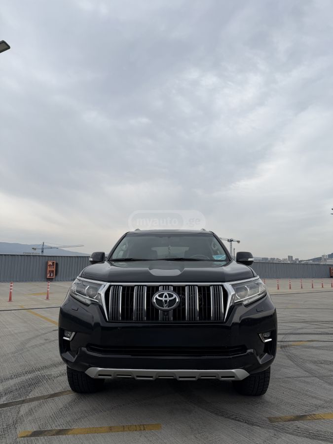 Toyota Land Cruiser Prado - фото 1
