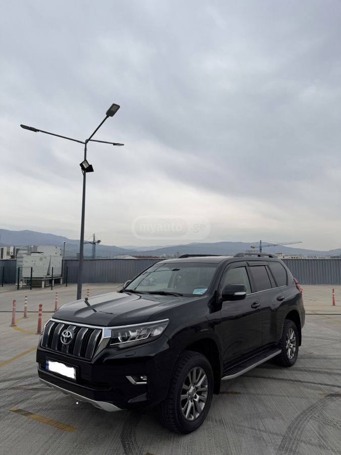 Toyota Land Cruiser Prado - фото 2