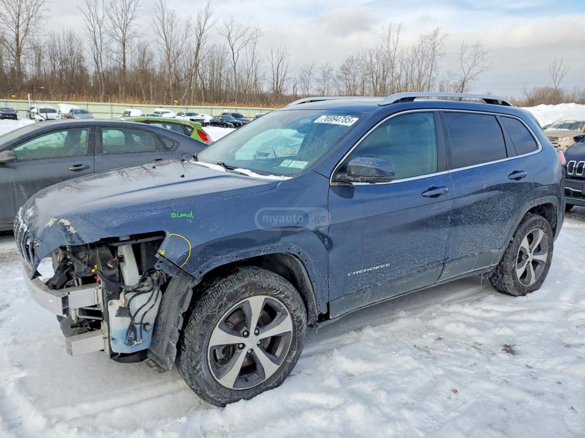 Jeep Cherokee - фото 1