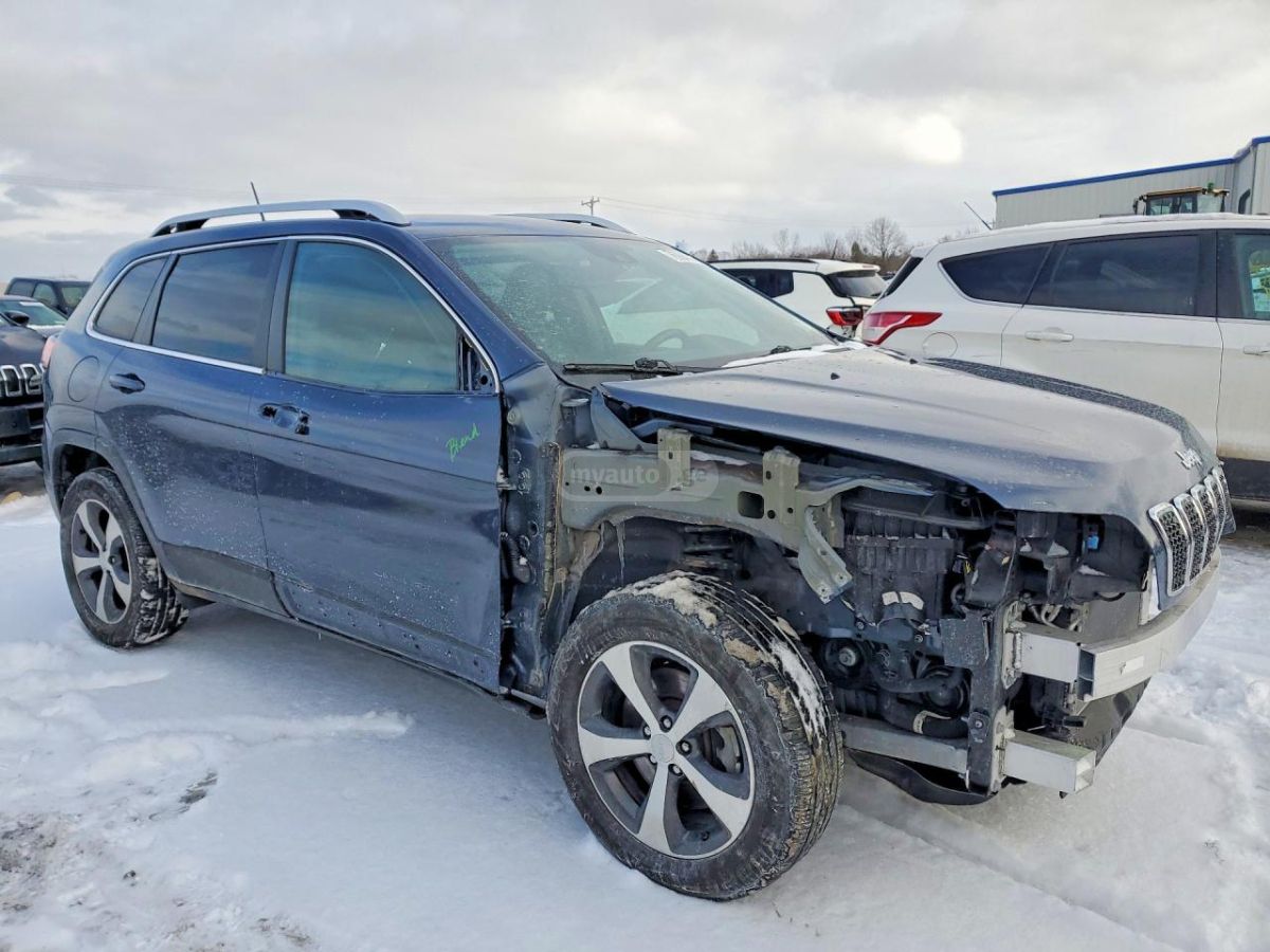 Jeep Cherokee - фото 4