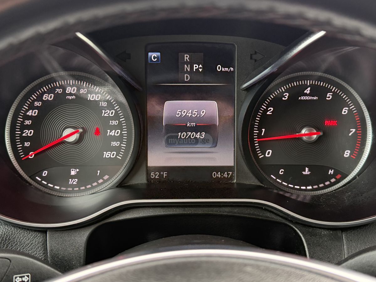 Mercedes-Benz GLC 300 - фото 14