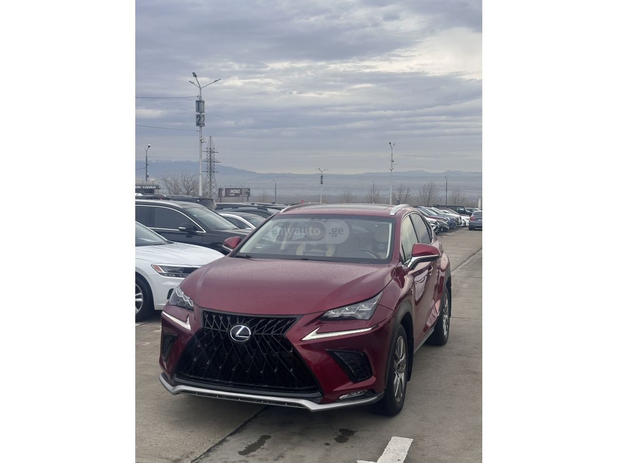 Lexus NX 300 - фото 2