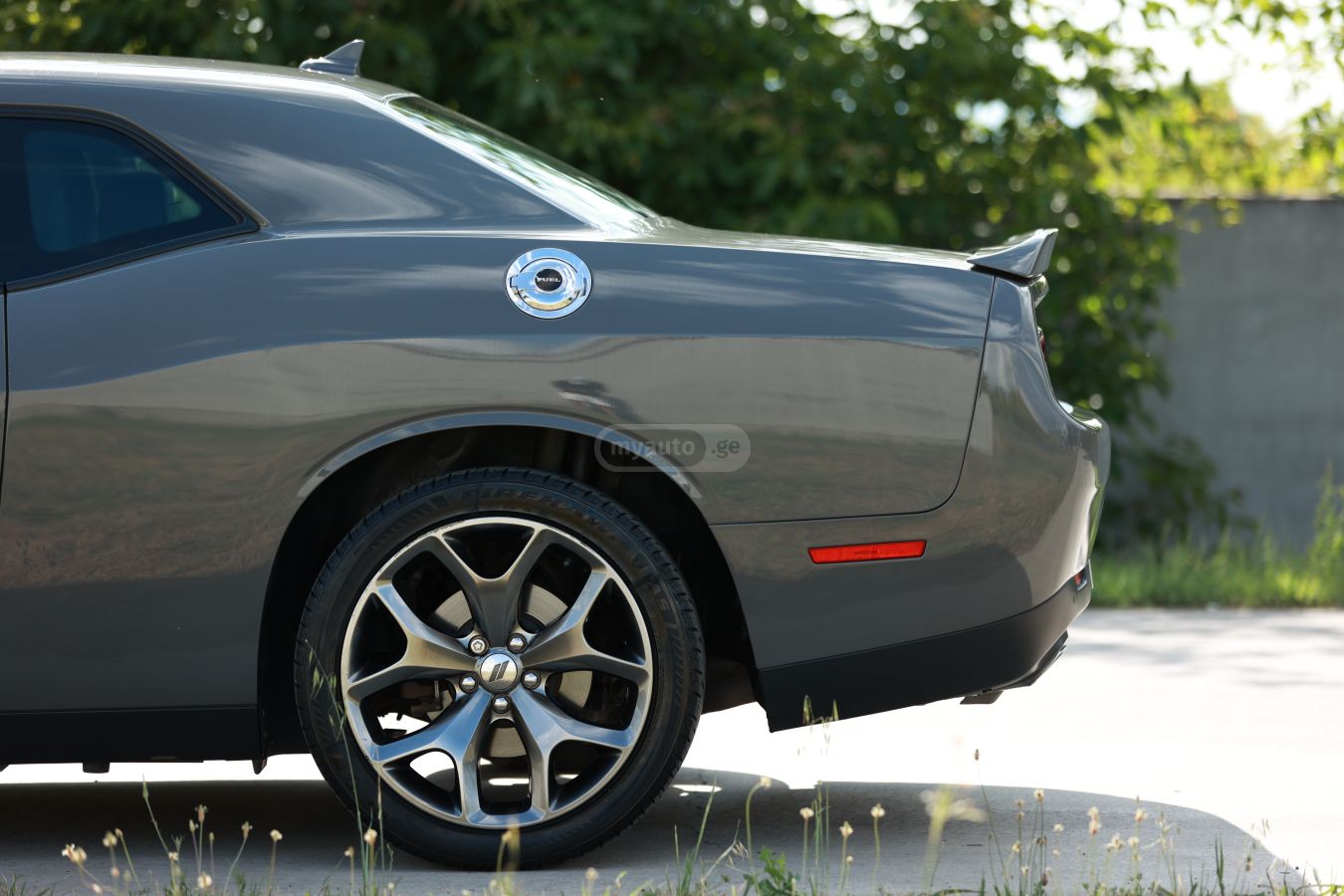 Dodge Challenger - фото 2