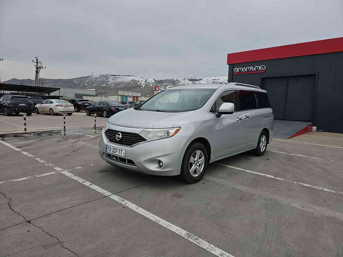 Nissan Quest - фото 1