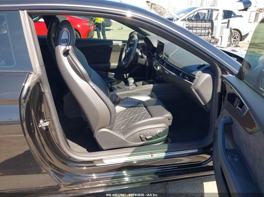 Audi S5 - фото 5