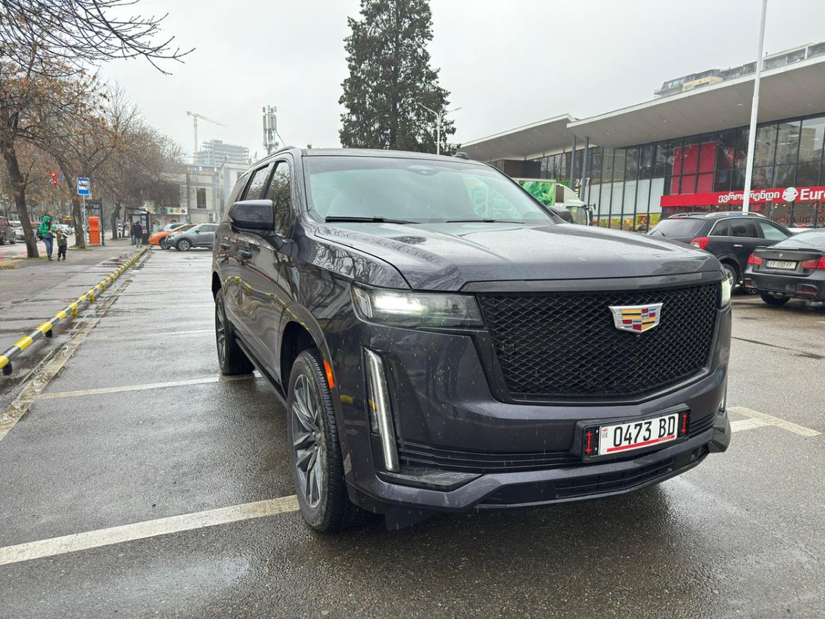 Cadillac SPORT PLATINUM — миниатюра 1