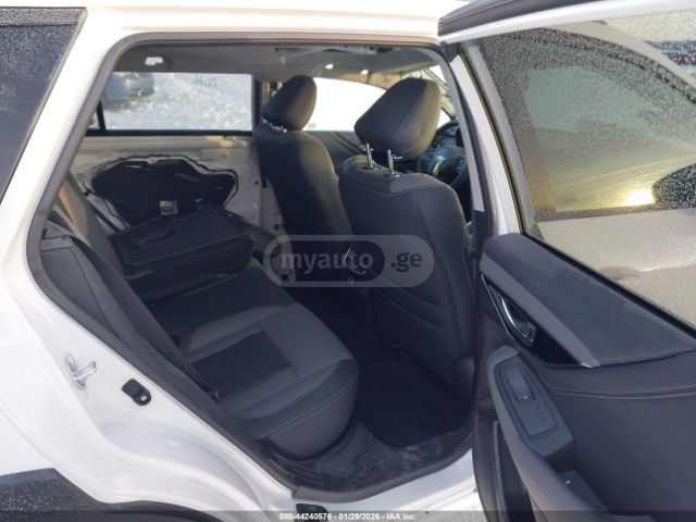 Subaru Outback 2025 — миниатюра 8