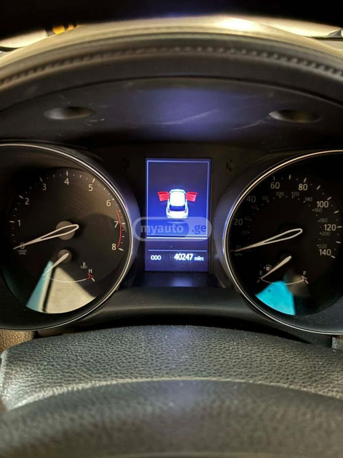 Toyota CHR - фото 5