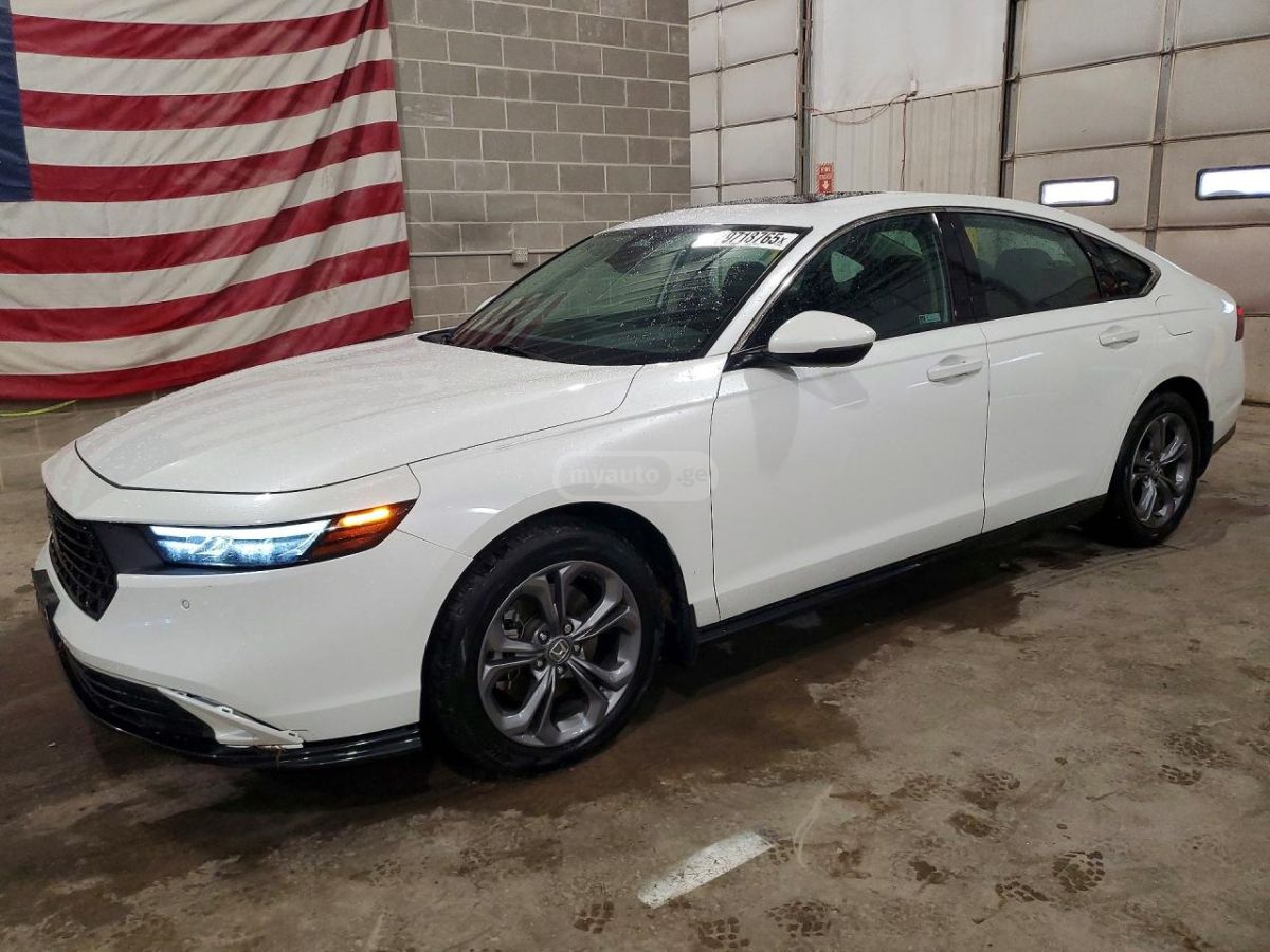 Honda Accord - фото 1