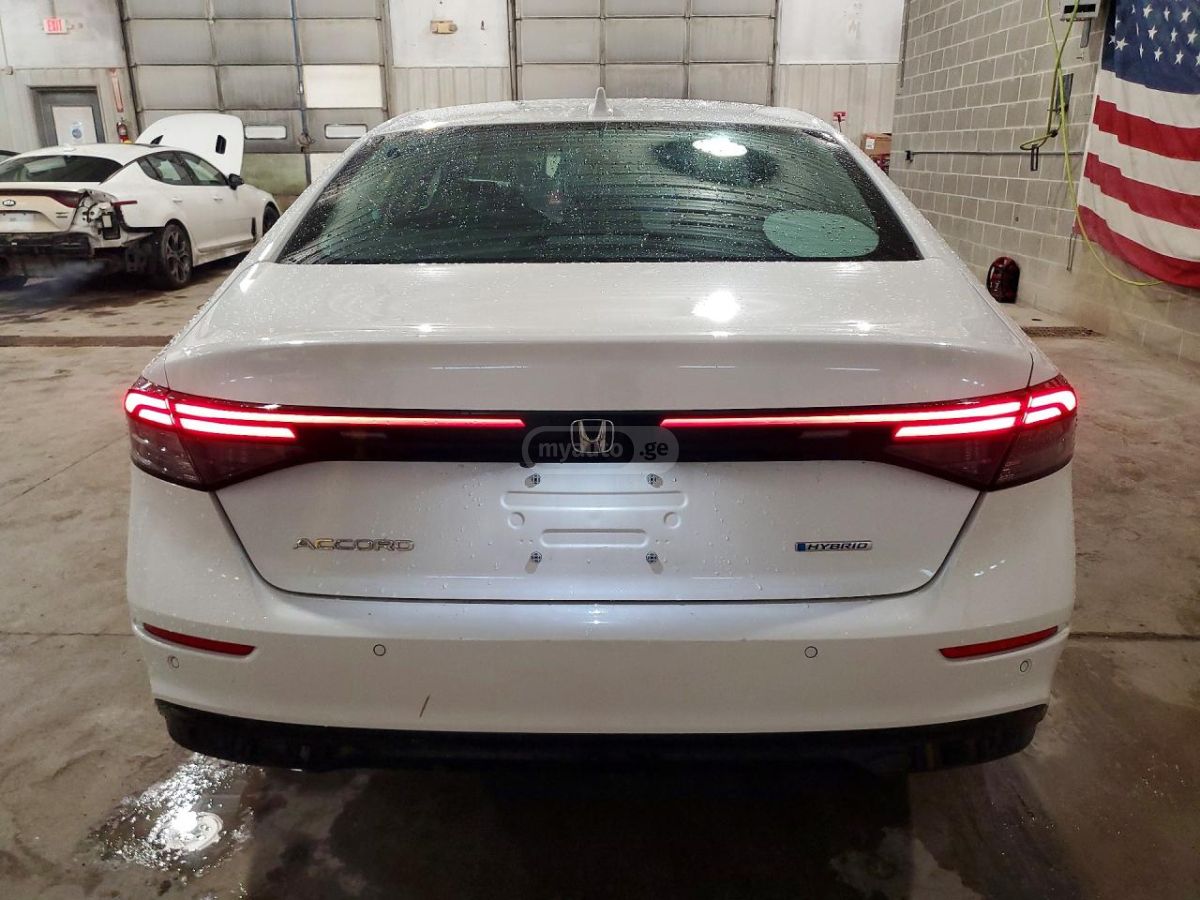 Honda Accord - фото 6