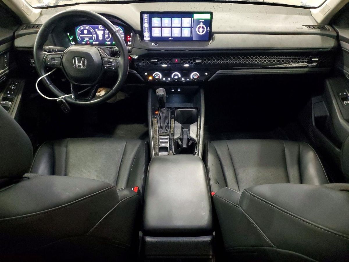 Honda Accord - фото 8