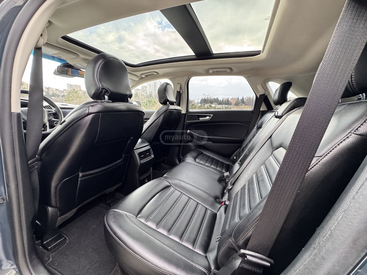 Ford Edge - фото 2