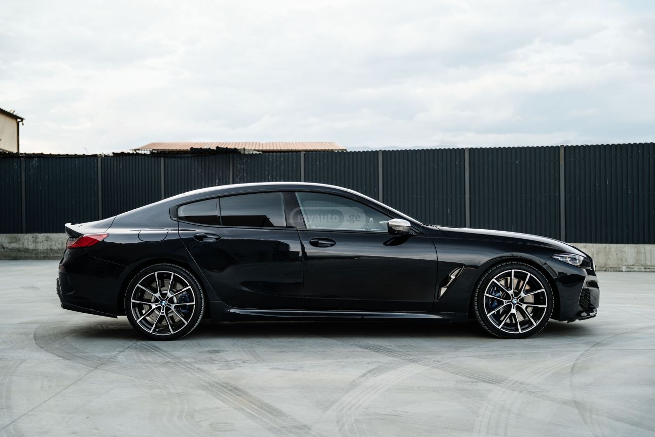 BMW M850 - фото 7