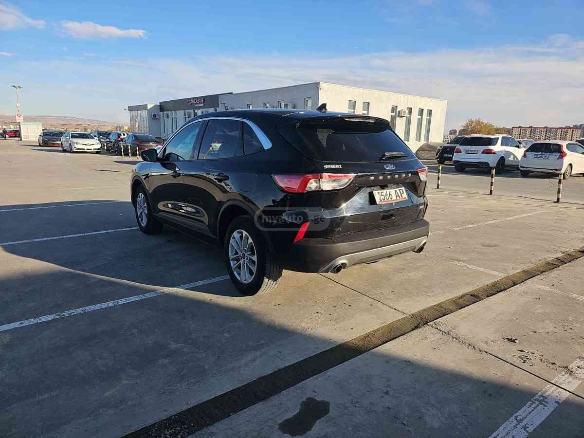 Ford Escape - фото 2