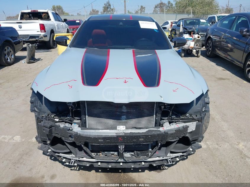 BMW M4 2023 — миниатюра 12