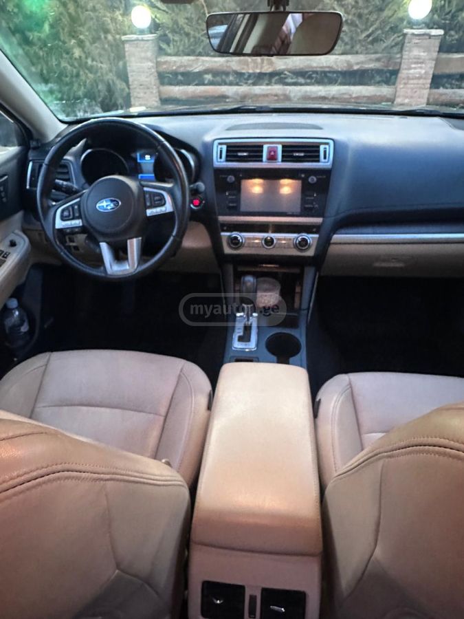 Subaru Outback - фото 2