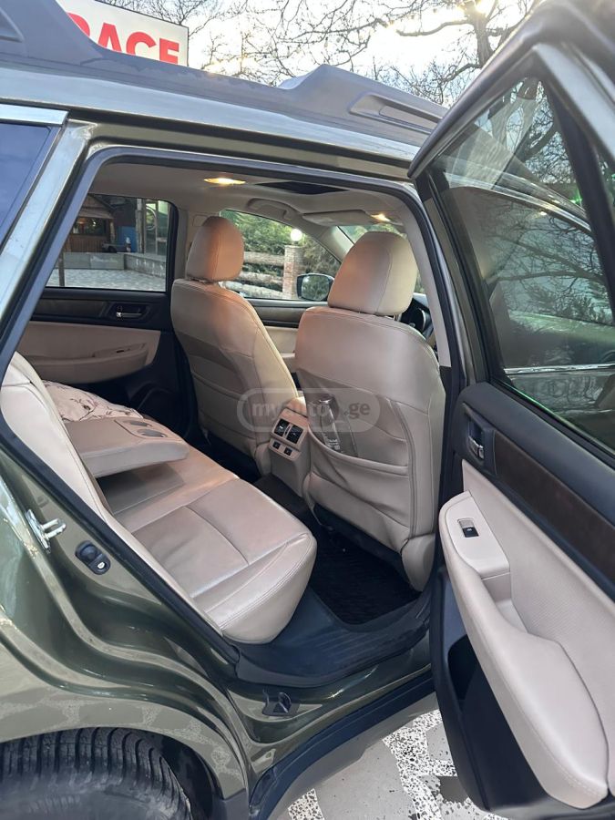 Subaru Outback - фото 3