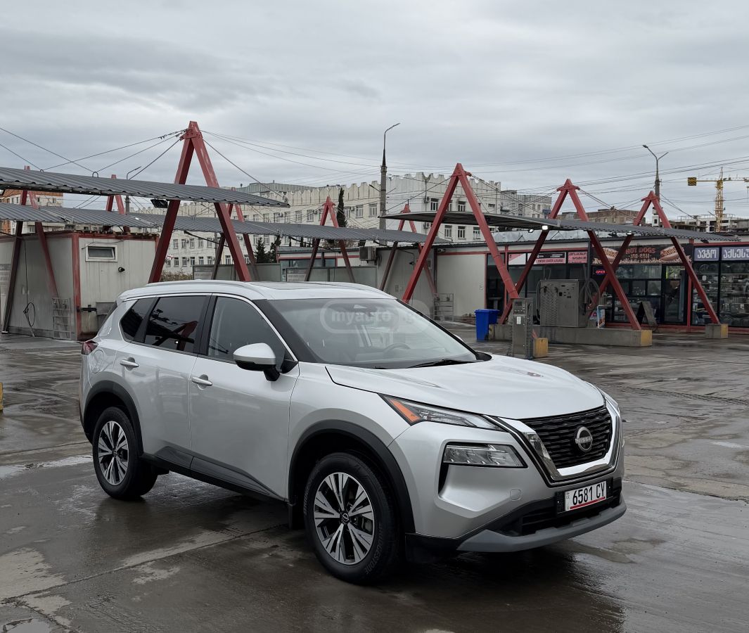 Nissan Rogue - фото 3