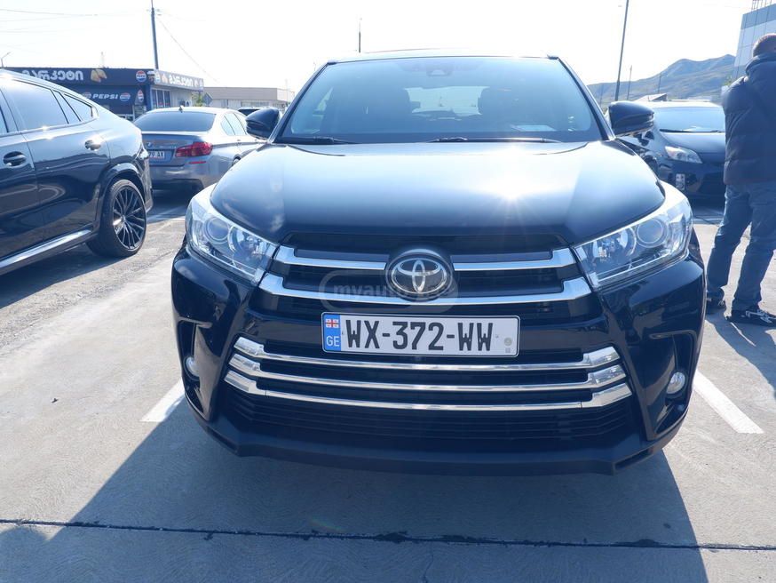 Toyota Highlander - фото 3