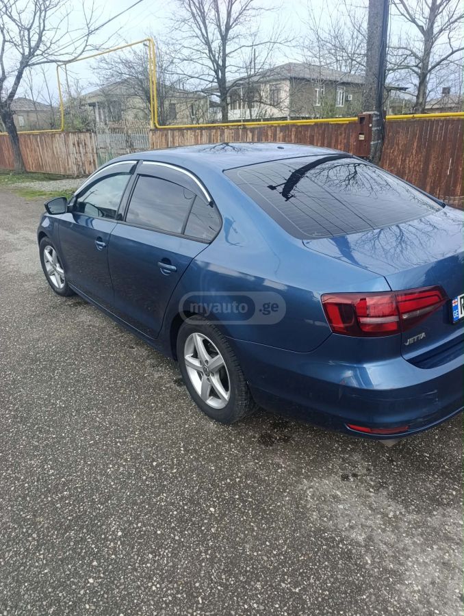 Volkswagen Jetta - фото 11