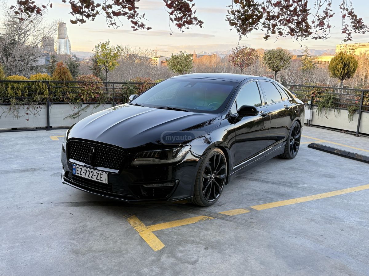 Lincoln MKZ - фото 1