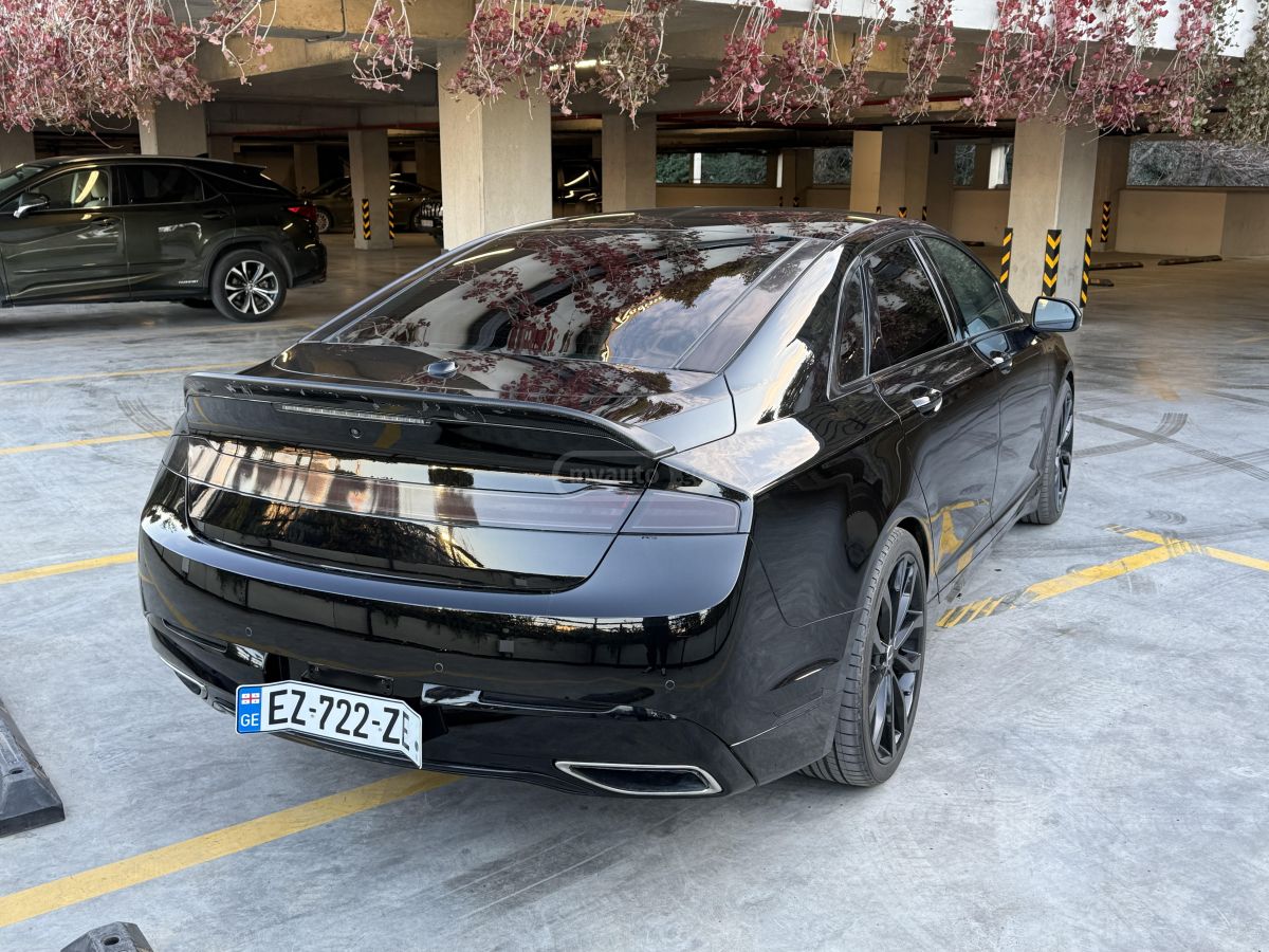 Lincoln MKZ - фото 8