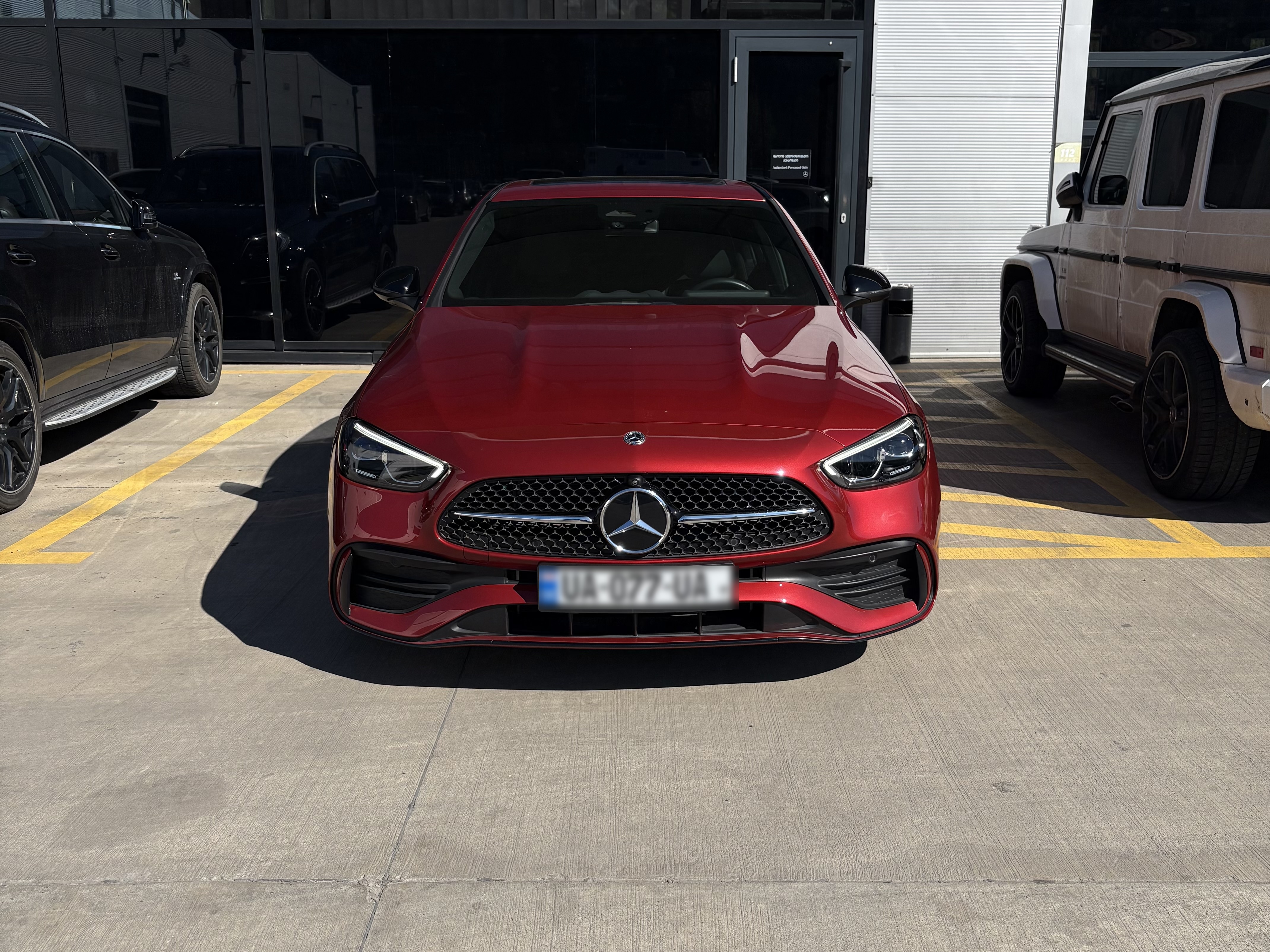 Mercedes-Benz C 300 - фото 1