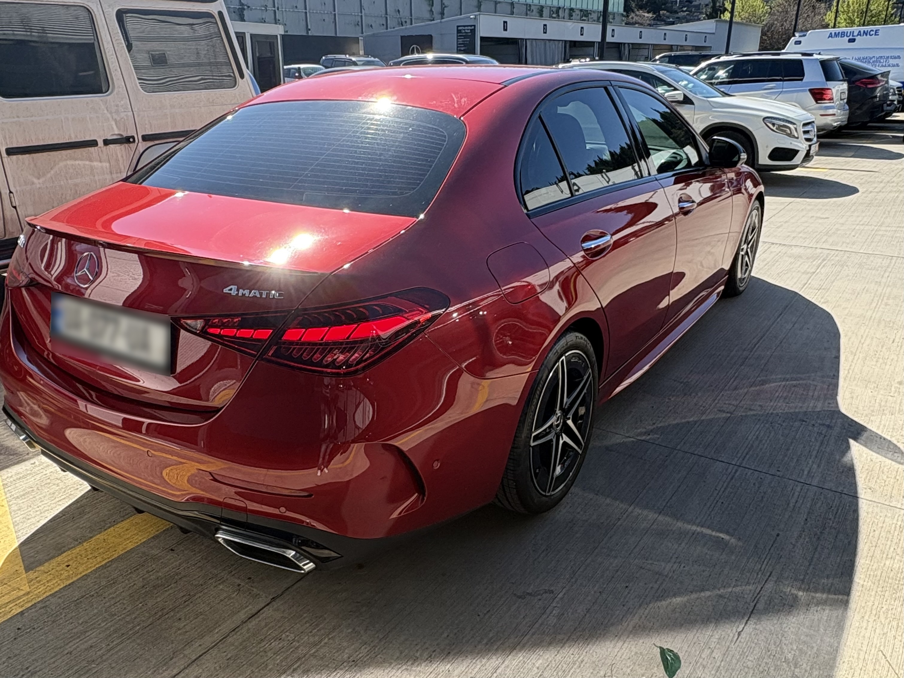 Mercedes-Benz C 300 - фото 6