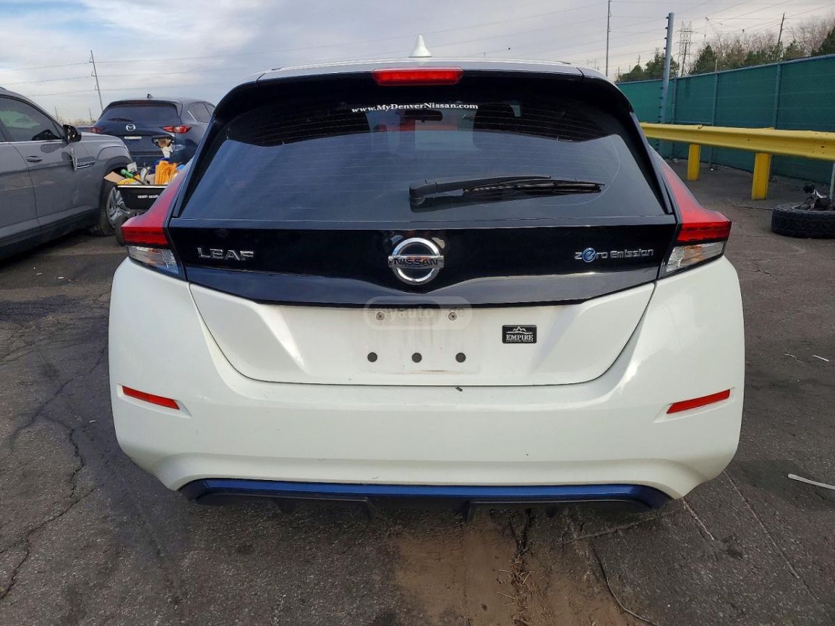 Nissan Leaf - фото 6