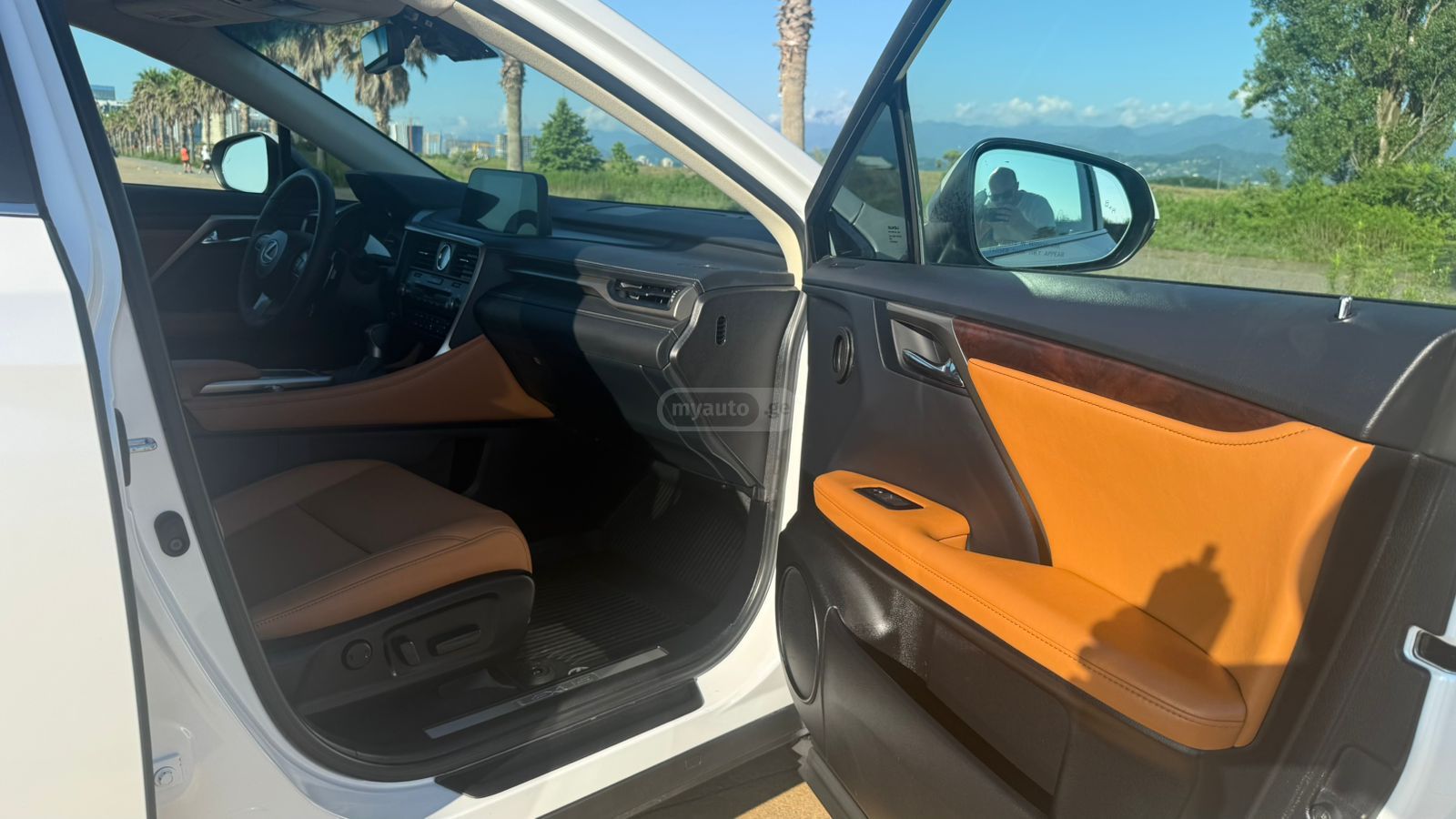 Lexus RX 450 2022 — миниатюра 12