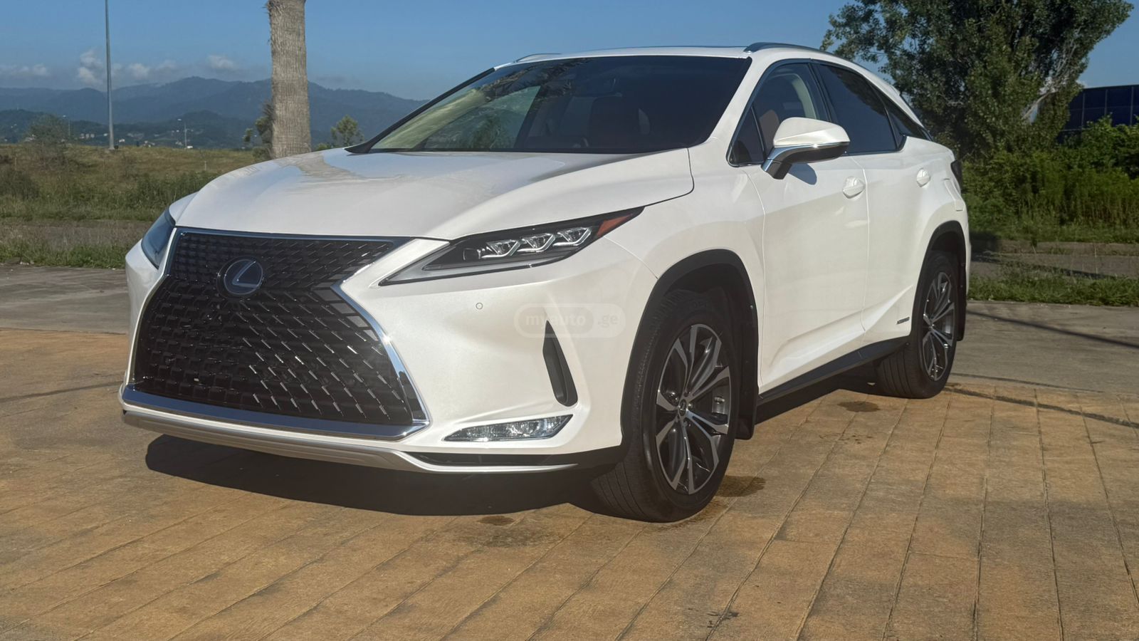 Lexus RX 450 2022 — миниатюра 2