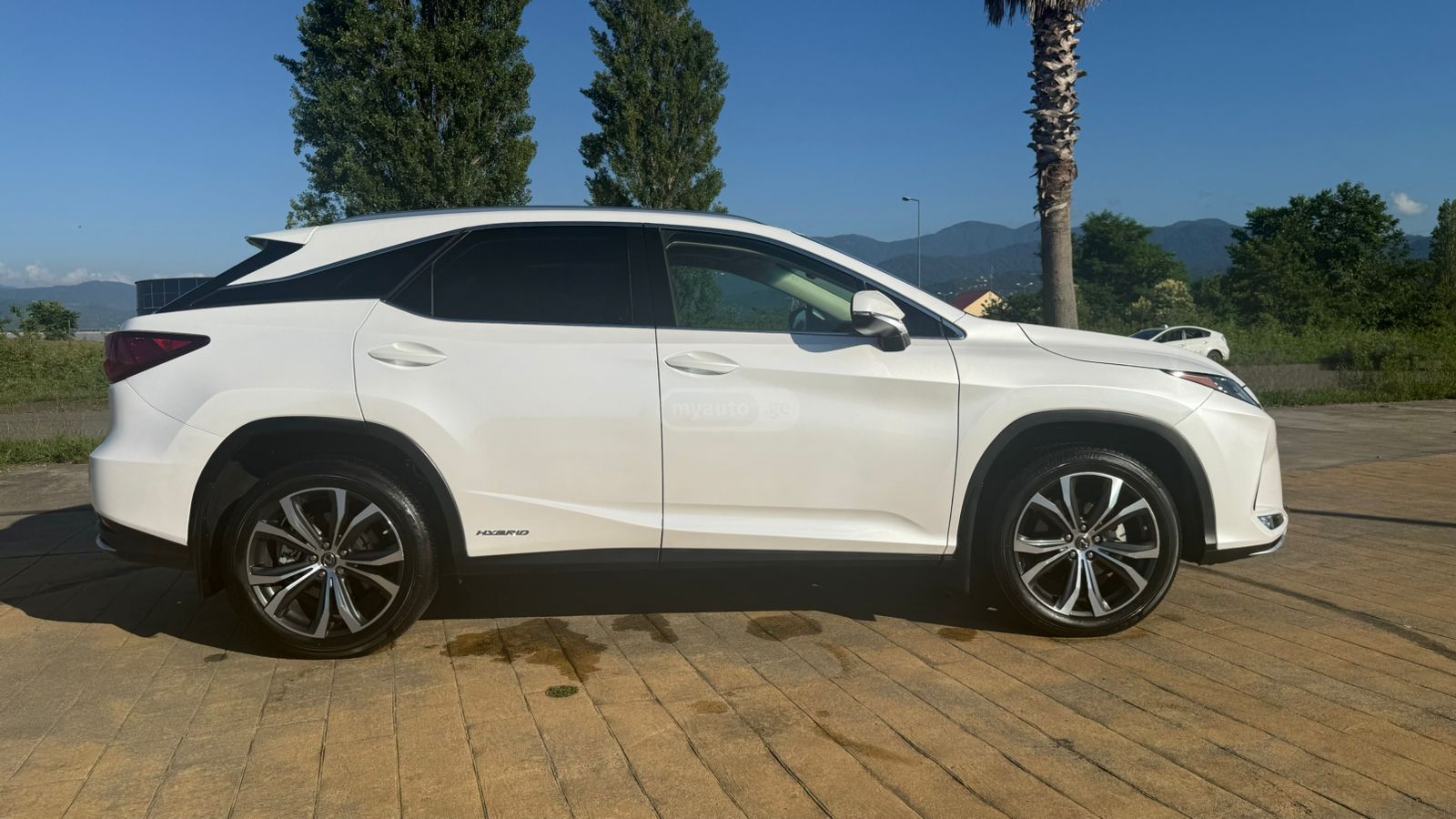 Lexus RX 450 2022 — миниатюра 7