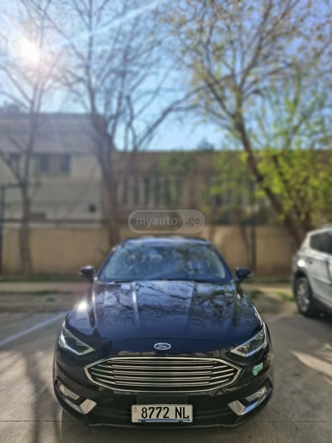 Ford Fusion - фото 10